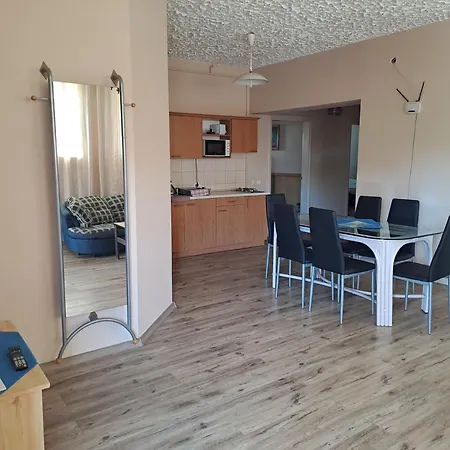 Alinka Apartmanhaz 아파트