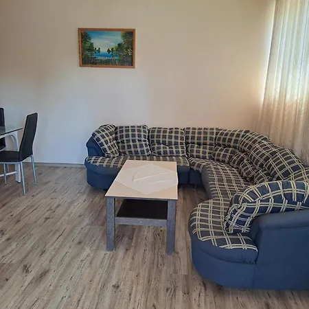 Apartament Alinka Apartmanhaz *