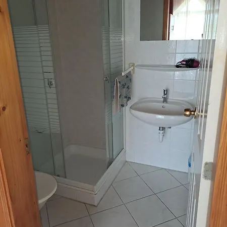 Alinka Apartmanhaz * Balatonlelle